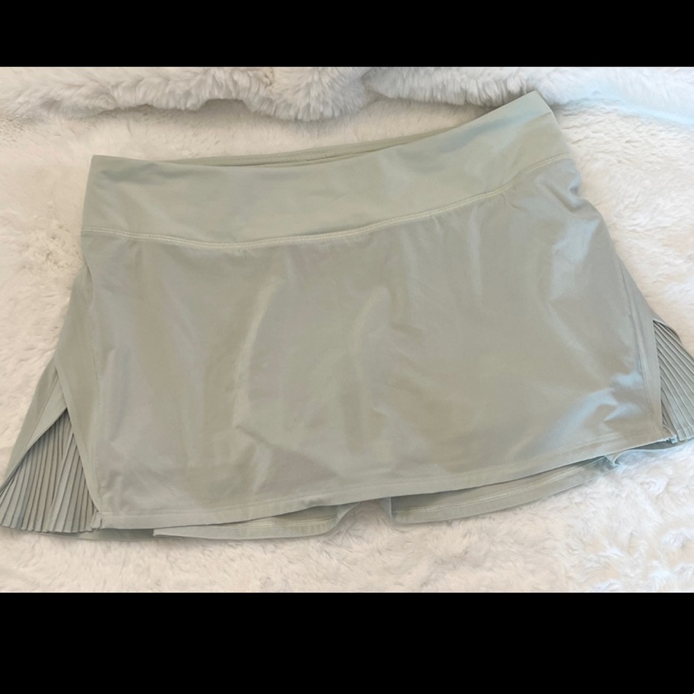 Lululemon tennis skirt- play off the pleats